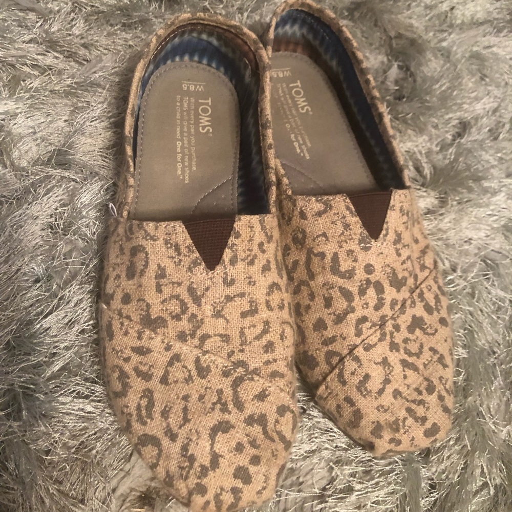 TOMS